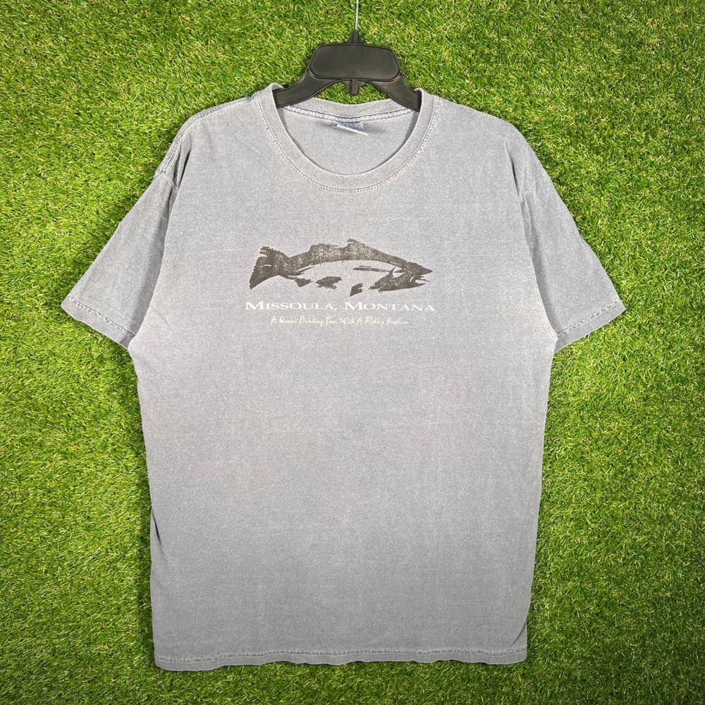 Comfort Colors Missoula Montana Fishing Graphic T-Shirt Gray Blue Mens Large L‎